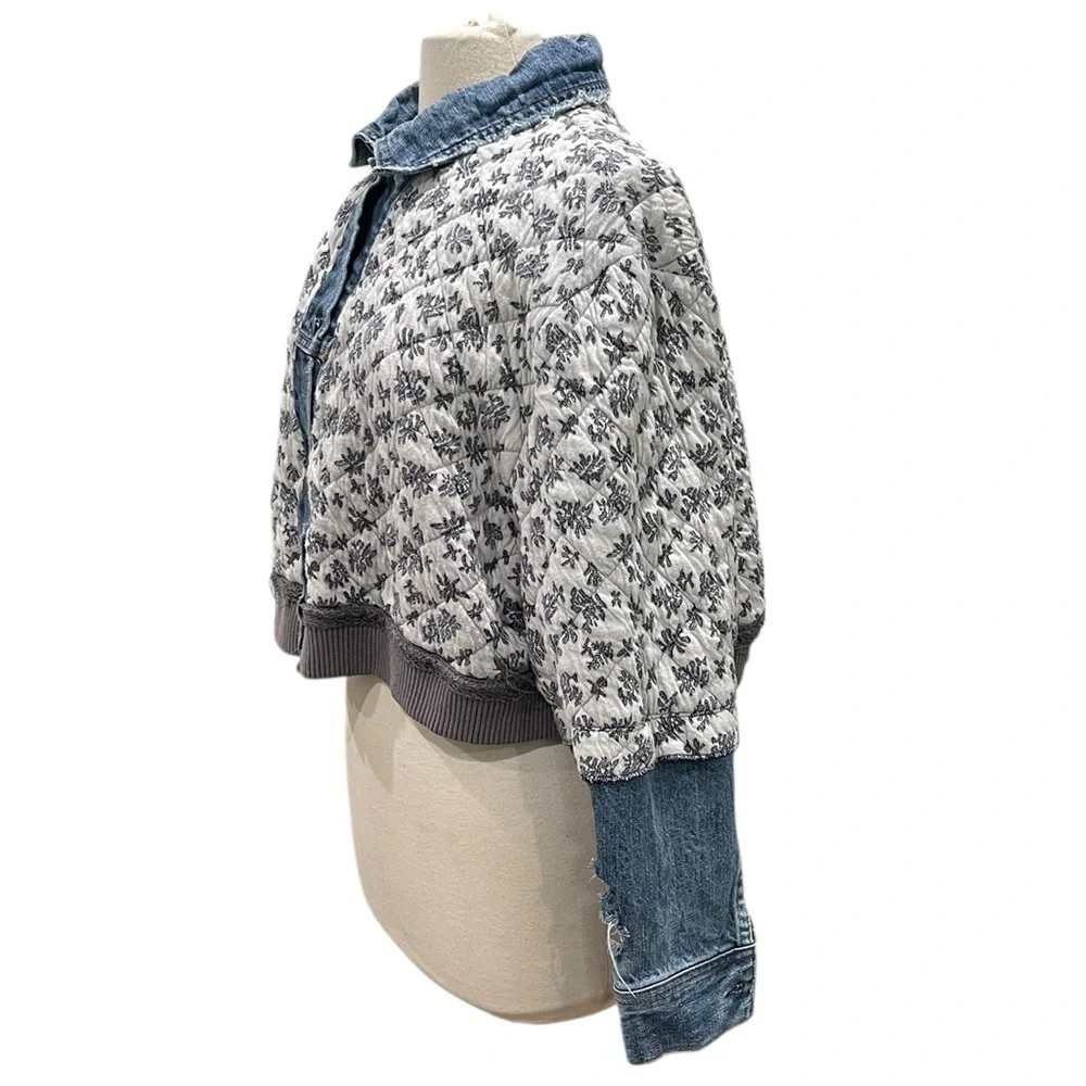 Free People Ditsy Denim Mixed Fabric Quilted Jacket SZ M / L Blue Off White - Picture 9 of 12